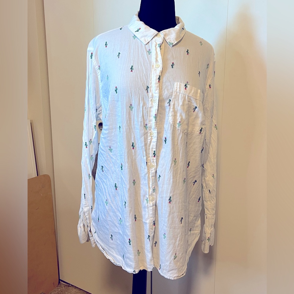 White Cactus Classic Old Navy Button down